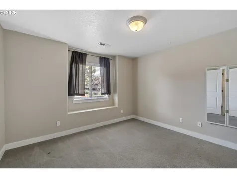 1641 E Heitman Avenue La Center WA 98629