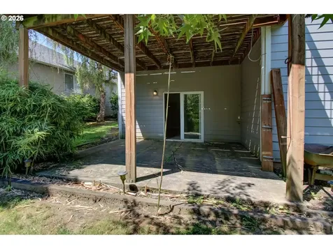 1641 E Heitman Avenue La Center WA 98629