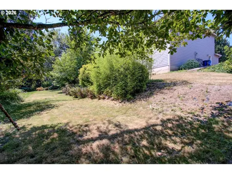 1641 E Heitman Avenue La Center WA 98629