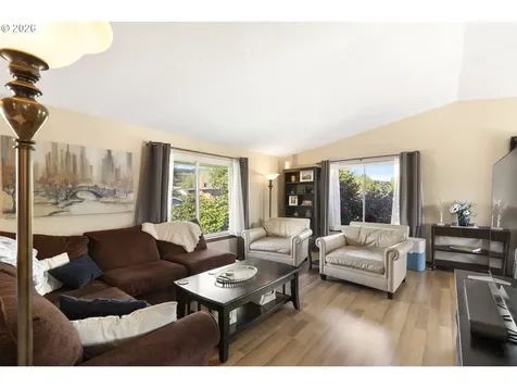 200 E Foothills Drive Newberg OR 97132