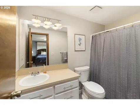 200 E Foothills Drive Newberg OR 97132