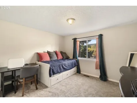 200 E Foothills Drive Newberg OR 97132