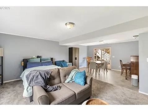 200 E Foothills Drive Newberg OR 97132
