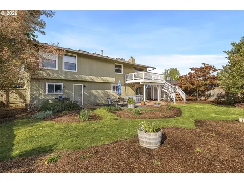 200 E Foothills Drive Newberg OR 97132