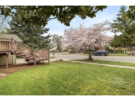 200 E Foothills Drive Newberg OR 97132