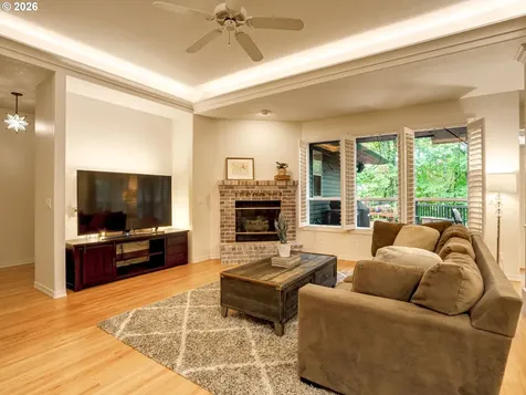 9731 NW Bartholomew Drive Portland OR 97229