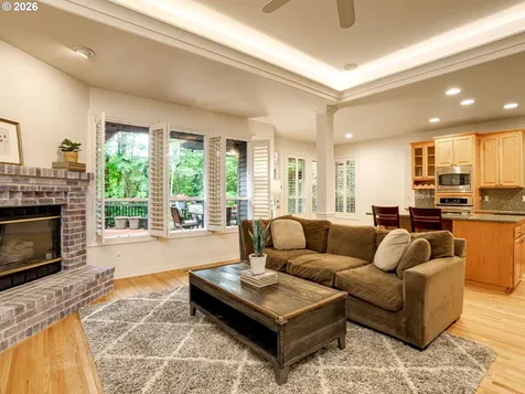 9731 NW Bartholomew Drive Portland OR 97229