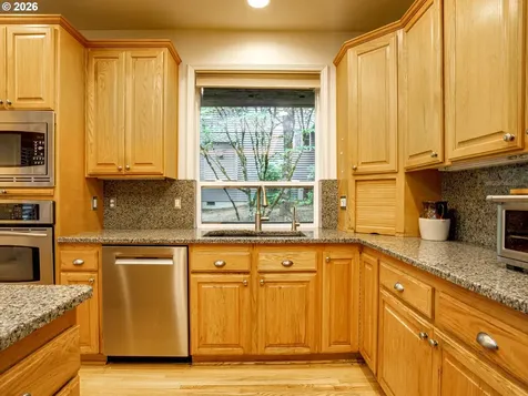 9731 NW Bartholomew Drive Portland OR 97229