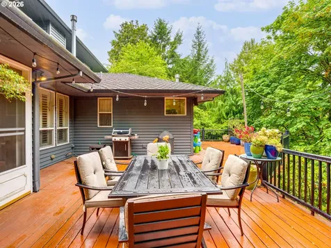 9731 NW Bartholomew Drive Portland OR 97229