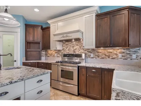 547 Lone Oak Road Longview WA 98632