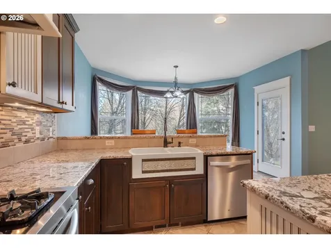 547 Lone Oak Road Longview WA 98632