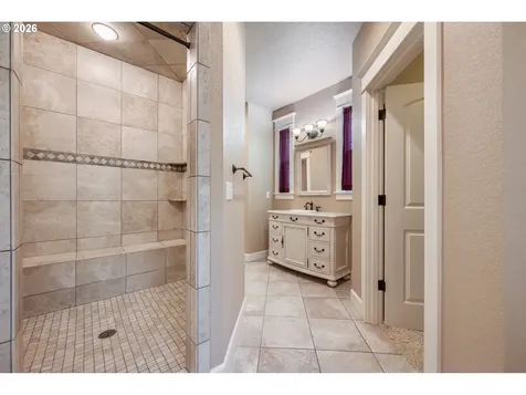 547 Lone Oak Road Longview WA 98632
