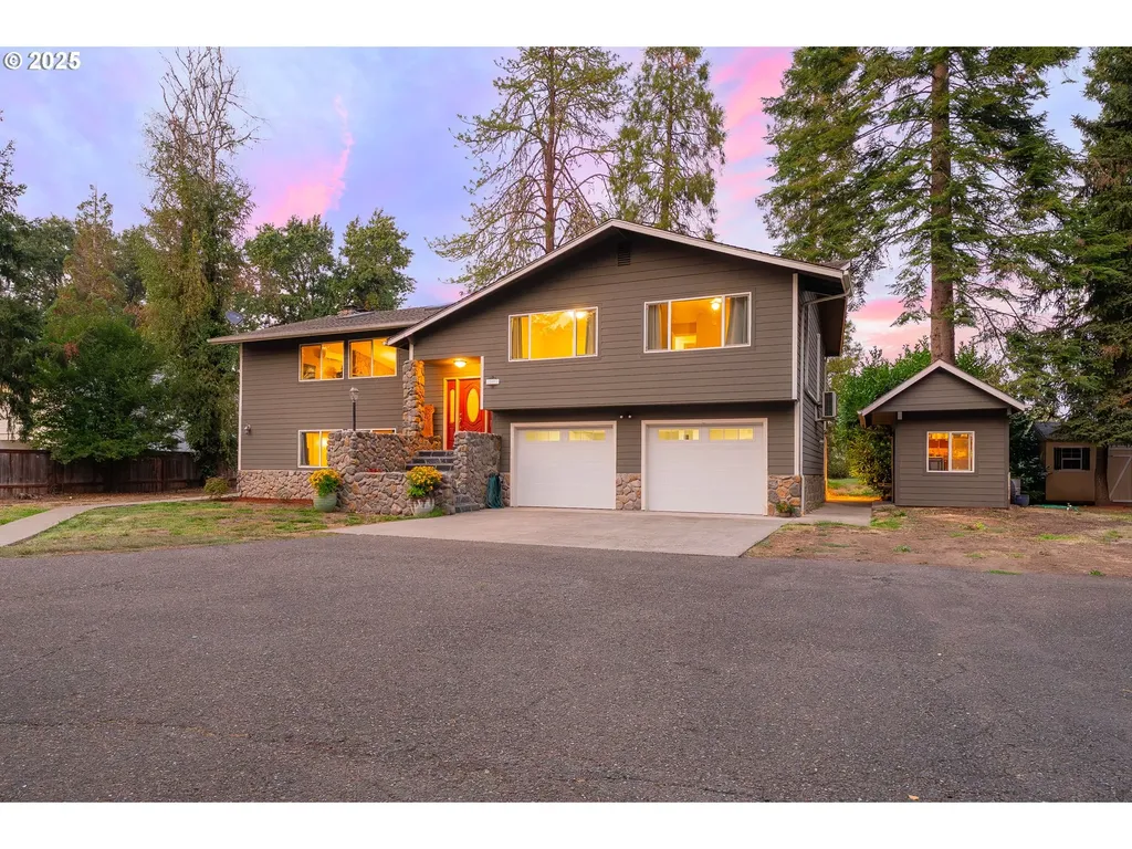 3314 Fisher Road Roseburg OR 97471