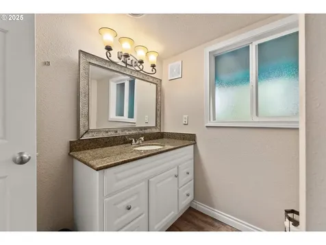 3314 Fisher Road Roseburg OR 97471