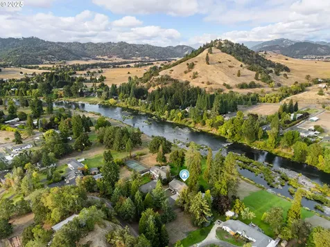3314 Fisher Road Roseburg OR 97471