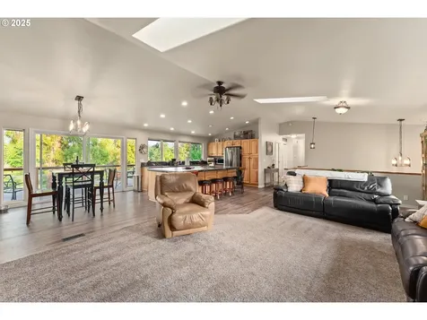 3314 Fisher Road Roseburg OR 97471
