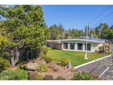 315 El Pino Avenue Lincoln City OR 97367