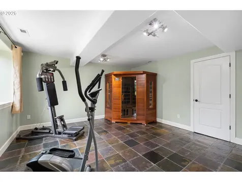 118 Peninsula Drive Kelso WA 98626