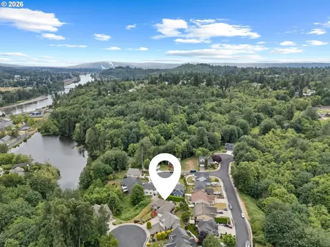 118 Peninsula Drive Kelso WA 98626