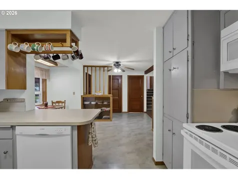 441 N Craven Street Monmouth OR 97361