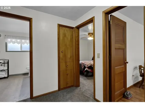 441 N Craven Street Monmouth OR 97361