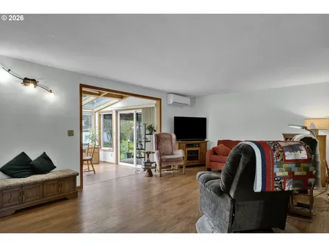 441 N Craven Street Monmouth OR 97361