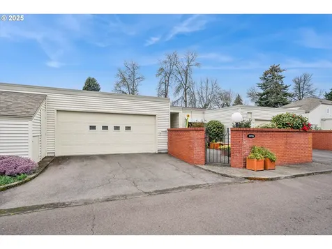 16735 SW Monaco Lane Portland OR 97224