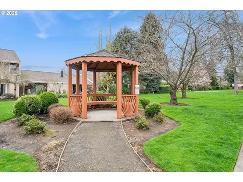 16735 SW Monaco Lane Portland OR 97224