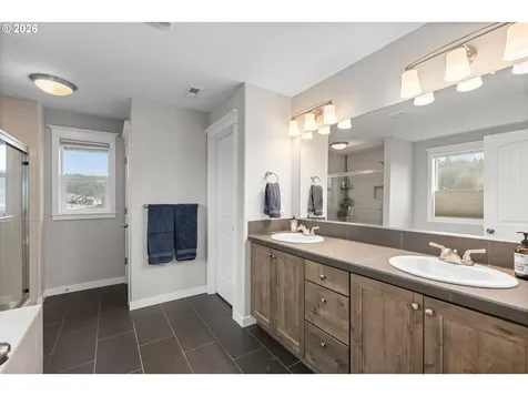 2958 SW Redmond Hill Road Mcminnville OR 97128