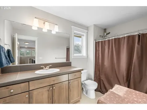 2958 SW Redmond Hill Road Mcminnville OR 97128