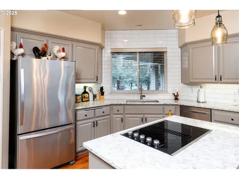 8830 Merlin Drive Redmond OR 97756