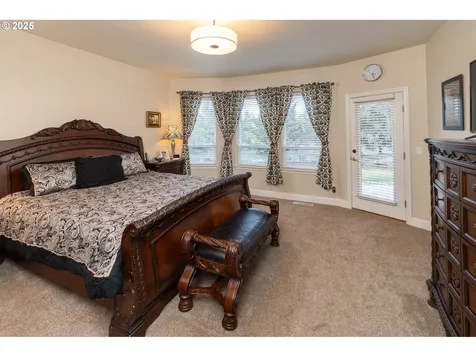 8830 Merlin Drive Redmond OR 97756