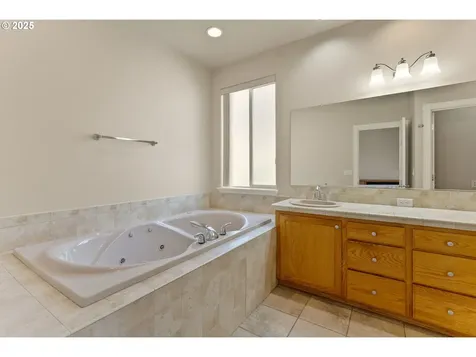 12320 SW Aspen Ridge Drive Portland OR 97224