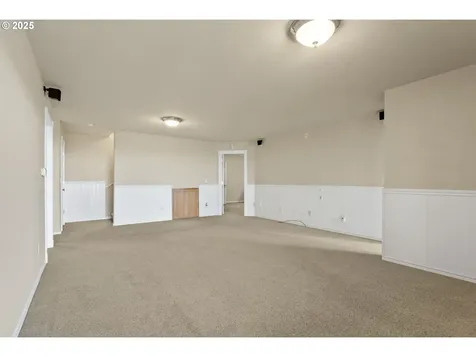 12320 SW Aspen Ridge Drive Portland OR 97224