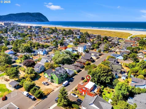 460 12th Avenue Seaside OR 97138