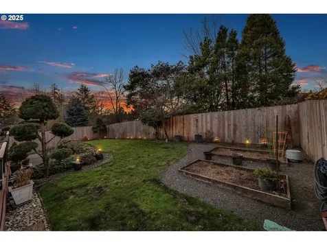 2451 NW Norwood Place Camas WA 98607
