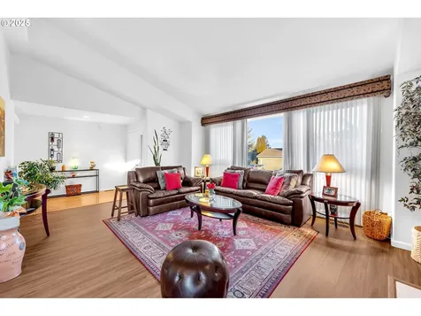 2451 NW Norwood Place Camas WA 98607