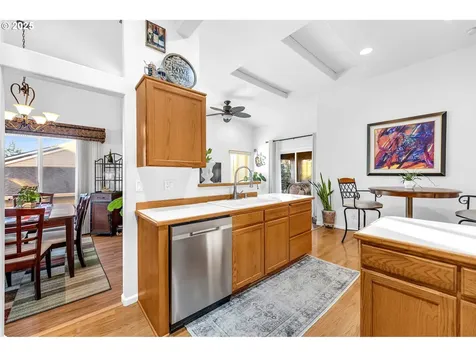 2451 NW Norwood Place Camas WA 98607