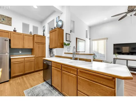 2451 NW Norwood Place Camas WA 98607