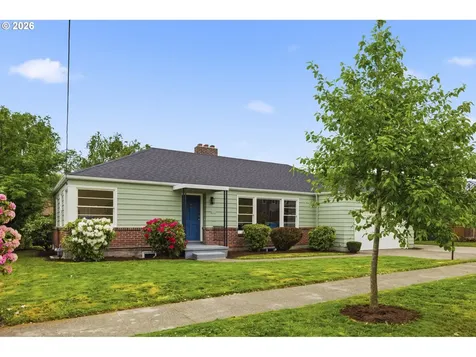 4944 NE 37th Avenue Portland OR 97211