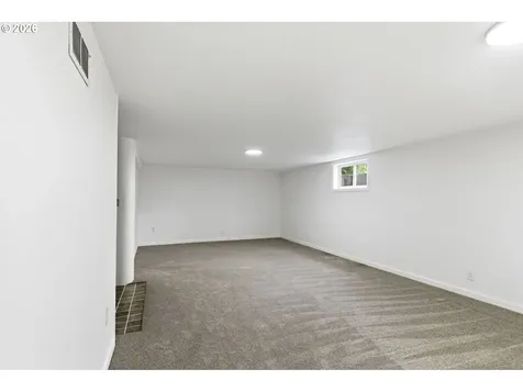 4944 NE 37th Avenue Portland OR 97211
