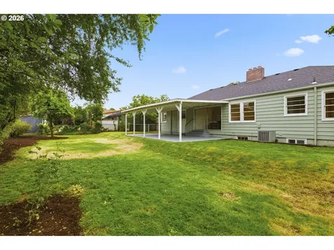 4944 NE 37th Avenue Portland OR 97211