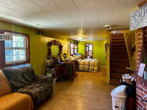 20 Skyline Place Astoria OR 97103