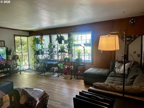 20 Skyline Place Astoria OR 97103
