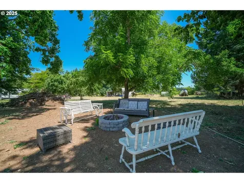 84585 Bristow Road Pleasant Hill OR 97455