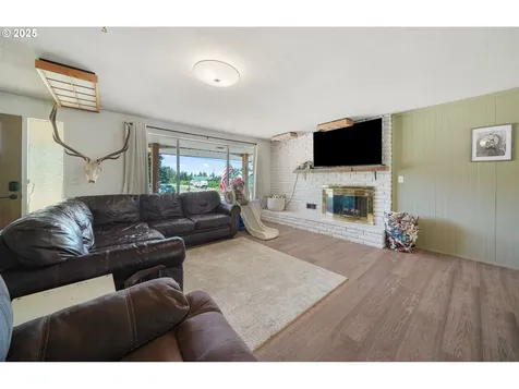 84585 Bristow Road Pleasant Hill OR 97455
