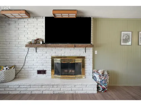 84585 Bristow Road Pleasant Hill OR 97455