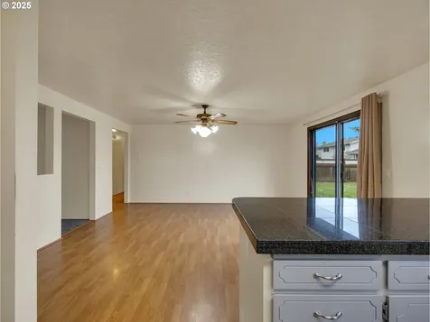 1440 NE 18th Street Gresham OR 97030