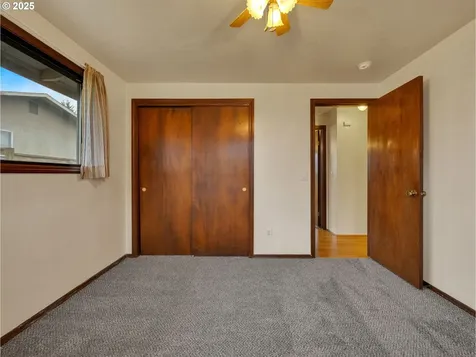 1440 NE 18th Street Gresham OR 97030