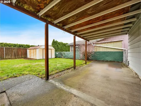1440 NE 18th Street Gresham OR 97030